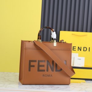 FENDI HANDBAG brown