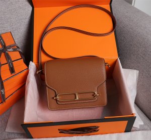 HERMES HANDBAG Brown