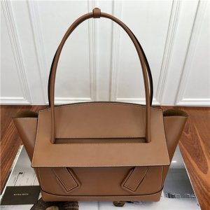 Bottega Veneta Arco 48 Bag Wood French Calf