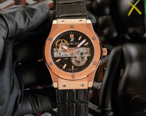 HUBLOT Mechanical Men’s Watch