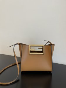 FENDI HANDBAG Caramel