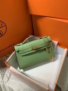 HERMES crossbody bag green