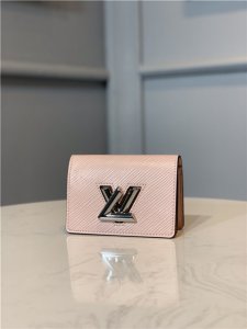 Louis Vuitton Twist Multicartes Card Holder Rose Ballerine