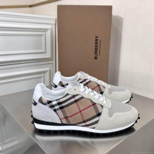 2022 Burberry Man low Cut 1216 Burberry sz38-44 4C n0910