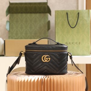 GG MARMONT MINI TOP HANDLE BAG