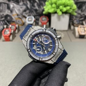 Hublot BIG BANG series wristwatch