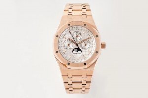 AUDEMARS PIGUET Royal Oak Offshore Multi-Function Watch