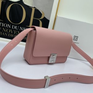 Givenchy Crossbody Bag pink