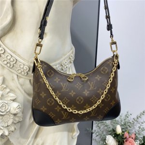 Louis Vuitton Boulogne Black