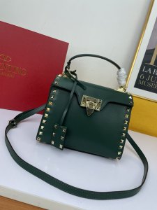 VALENTINO HANDBAG green