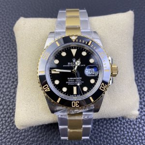 Rolex Submariner Series Green Hulk 116610LV Classic Model.