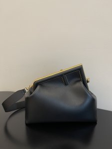 FENDI HANDBAG black