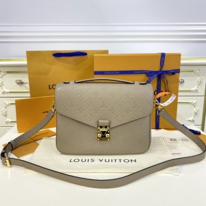 Louis Vuitton Pochette Metis Monogram Empreinte Dune