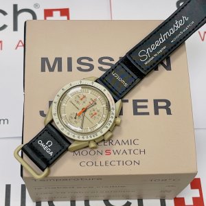 Omega x Swatch Collaboration Velcro Strap Collection Moonswatch