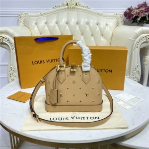 Louis Vuitton Alma BB Fashion Leather