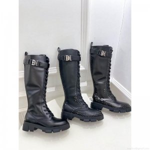 Givenchy short boots Woman Ts Givenchy sz35-42 3C XC1008