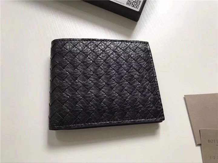 Bottega Veneta Bi-Fold Wallet Black Pebbled Leather