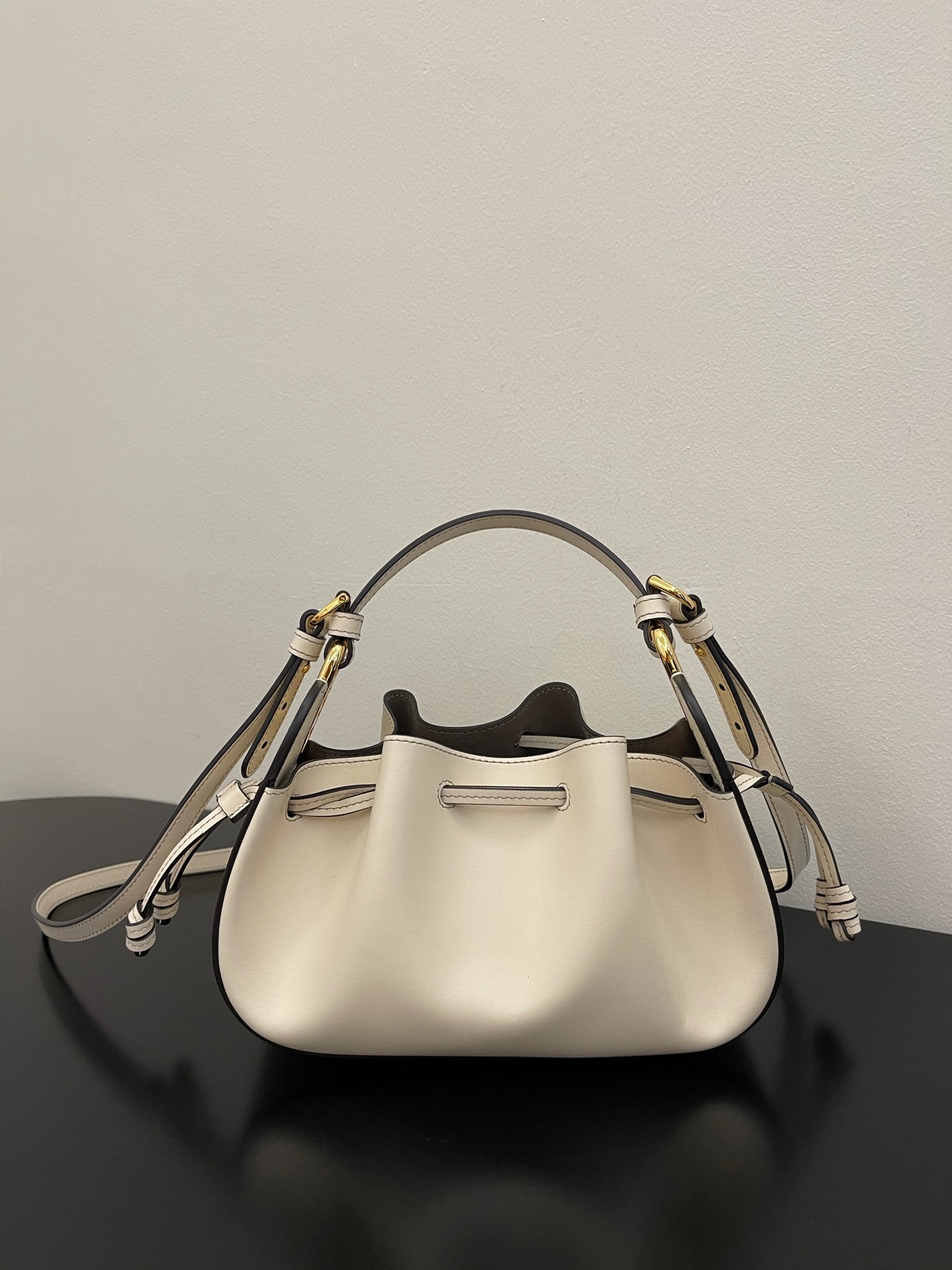 FENDI CROSSBODYBAG white