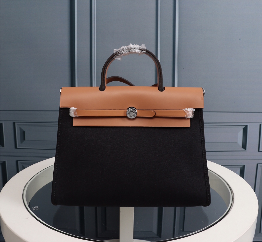 HERMES HANDBAG CANVAS black