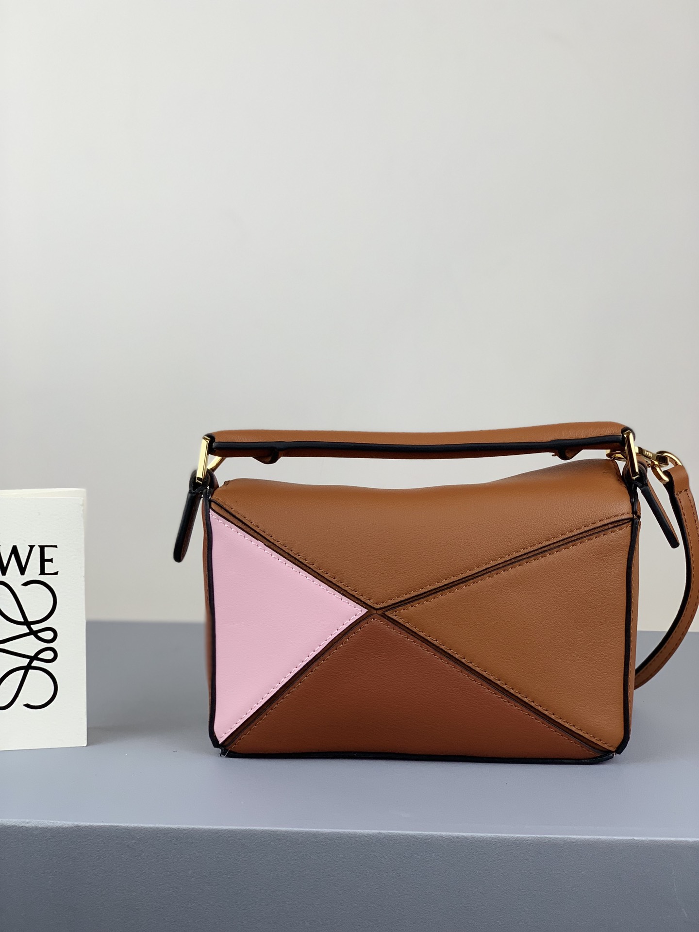 LOEWE HANDBAG Caramel Patchwork Cherry Blossom Pink