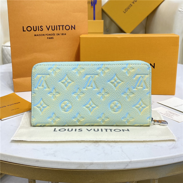 Louis Vuitton Zippy Wallet Green