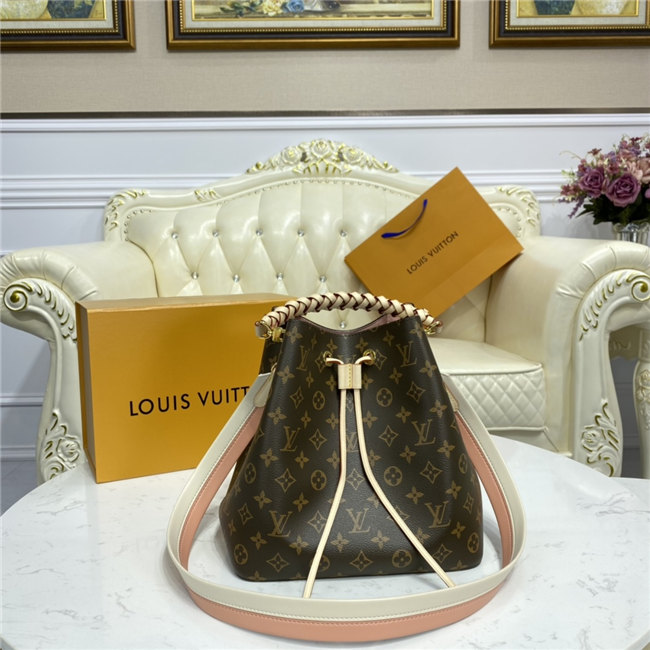 Louis Vuitton NeoNoe MM Monogram Canvas