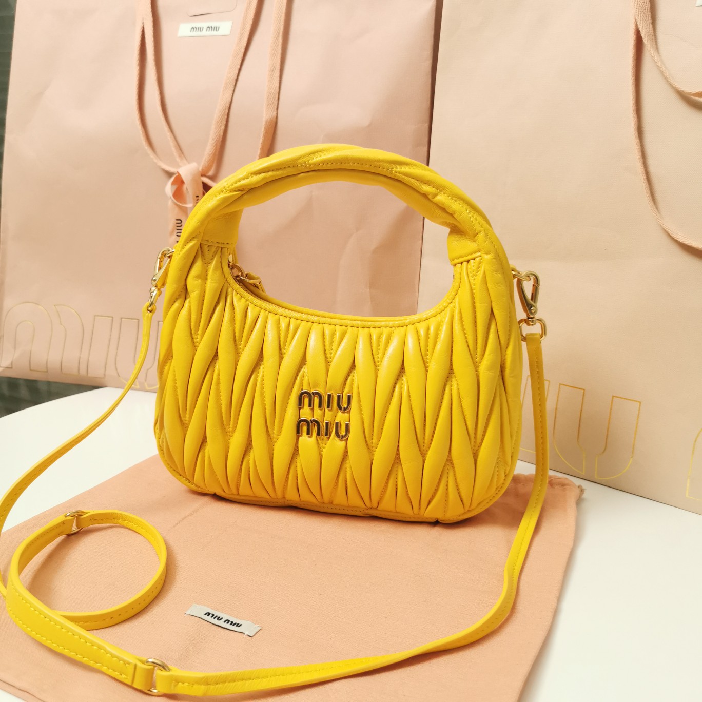 MIUMIU HANDBAG yellow