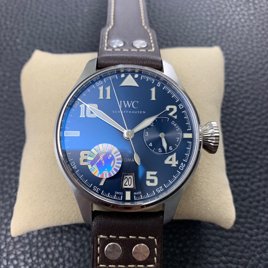 World Pilot 46 Series IW500908