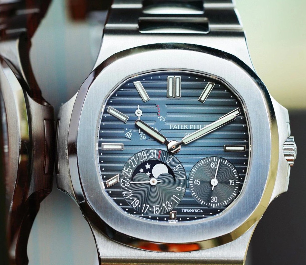 Patek Philippe Nautilus 5712 Multi-function Watch