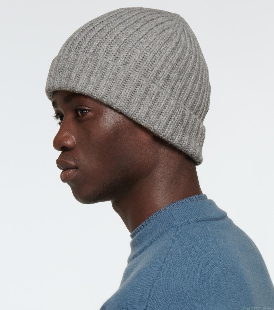 Loro PianaCashmere beanie