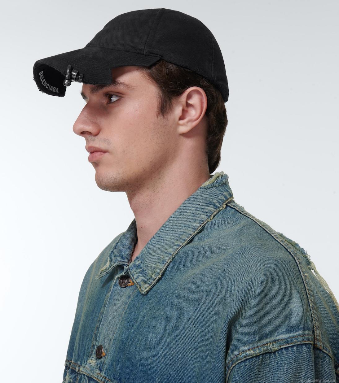 BalenciagaEmbellished baseball cap