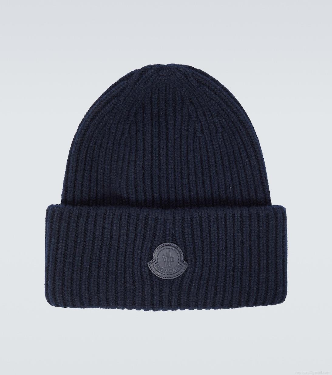 MonclerLeather-trimmed cashmere beanie