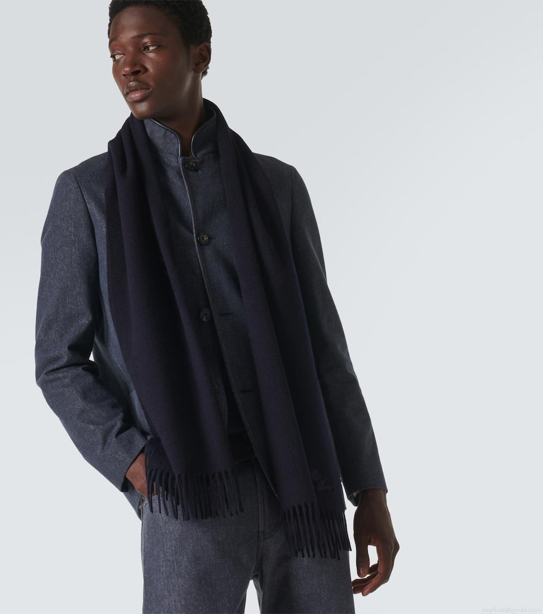 Loro PianaFringed cashmere scarf