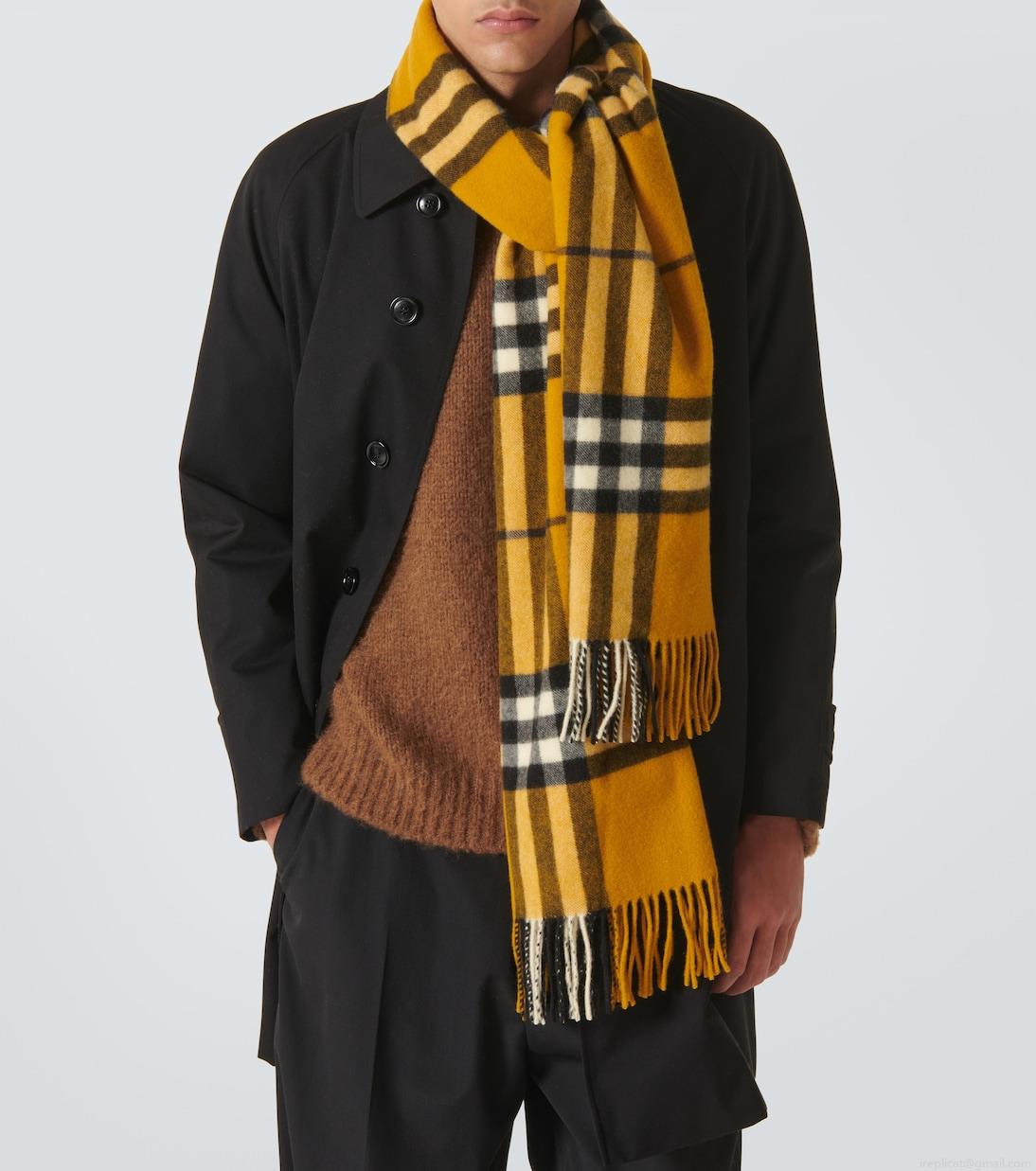 BurberryBurberry Check fringed cashmere scarf