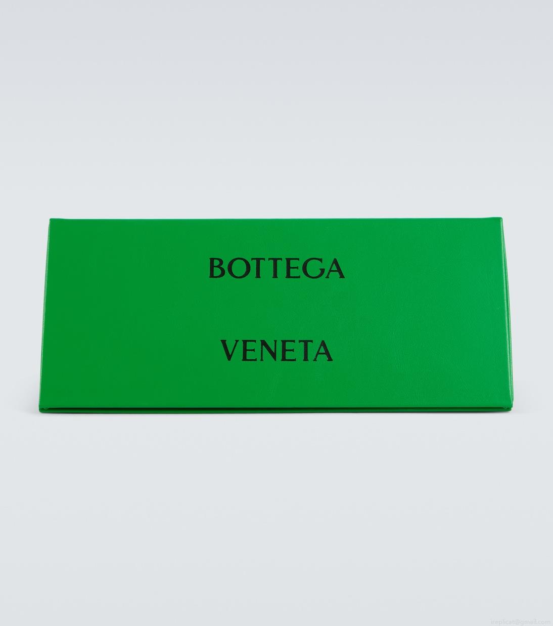 Bottega VenetaMask flat-top sunglasses