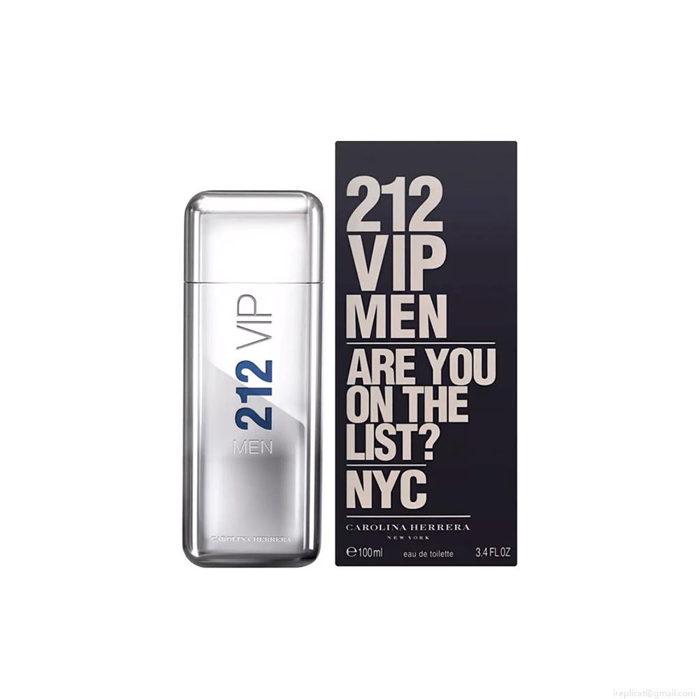 Perfume Carolina Herrera 212 Vip Men Masculino Eau de Toilette 100 ml