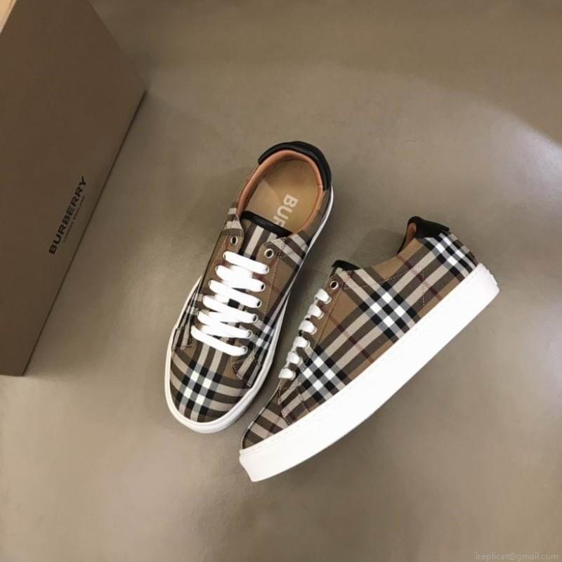 2022 Burberry Man low Cut 1216 Burberry sz38-44 1C n0902