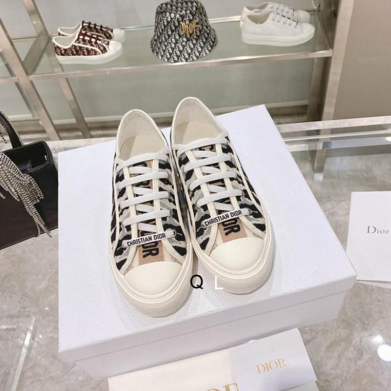 Dior low cut Women Ts Dior 010702 sz35-41LL