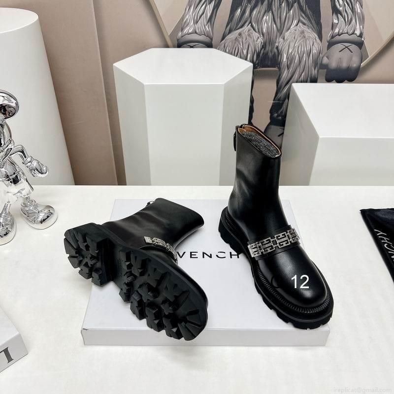 Givenchy short boots Woman Ts Givenchy colour sz36-40 J0802