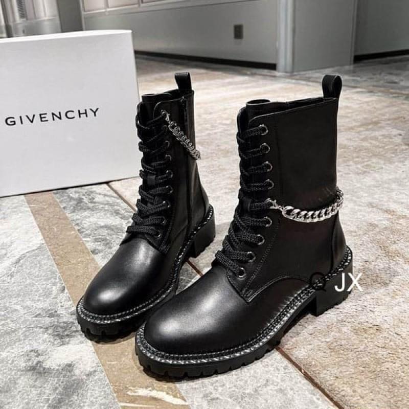 Givenchy short boots Woman Ts Givenchy colour sz35-40XJ1110