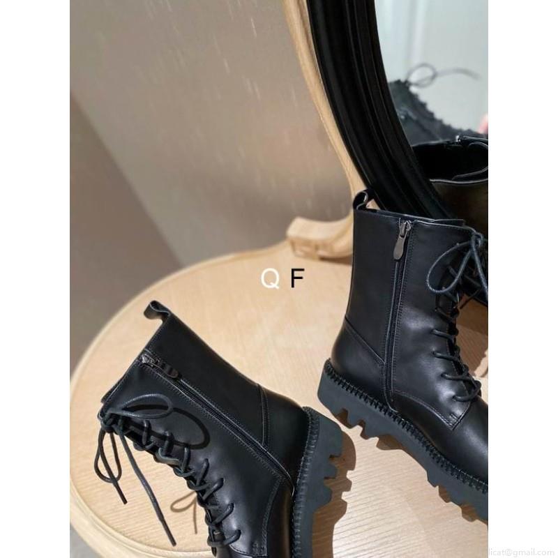 Givenchy short boots Woman Ts GIVENCHY 090407 sz35-39TF