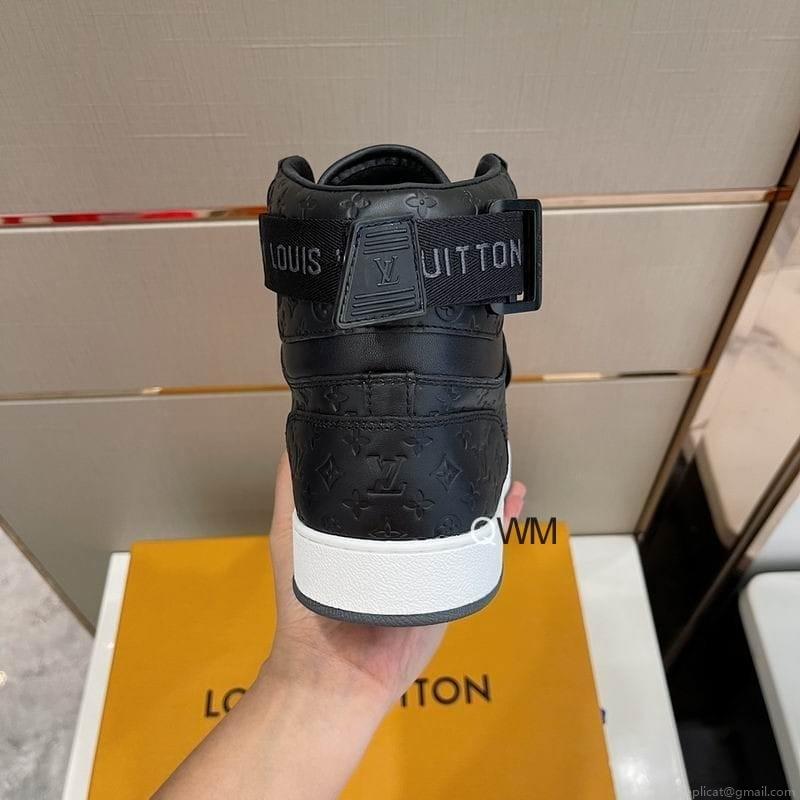 LV High Cut man Ts LV sz38-45 2C WM1104