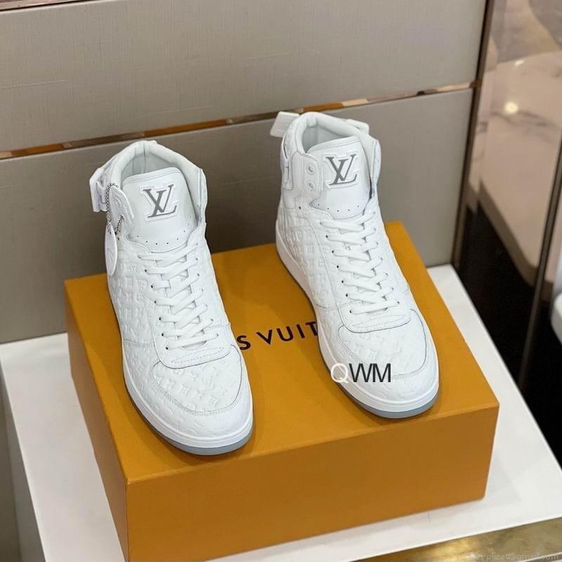 LV High Cut man Ts LV sz38-45 2C WM1104