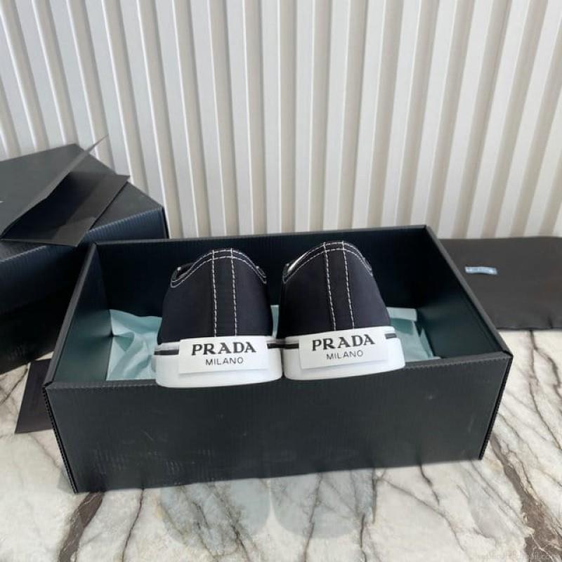 PRADA Women low Cut Feb 24 216235 SZ 35-40