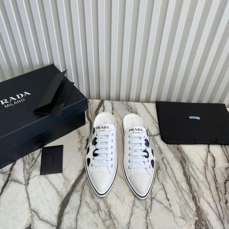 PRADA Women low Cut Feb 24 216230 SZ 35-40