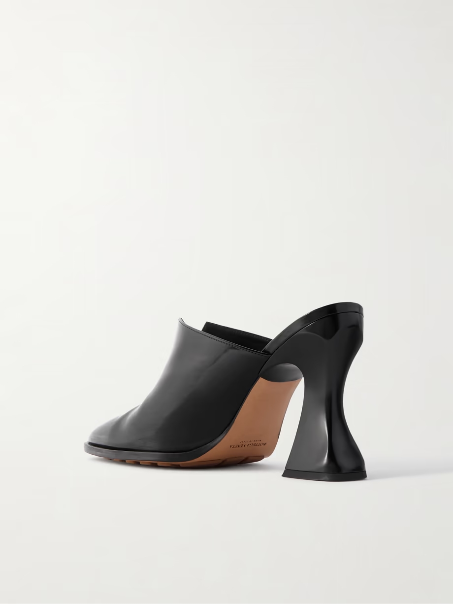 Cha-Cha vinyl mules