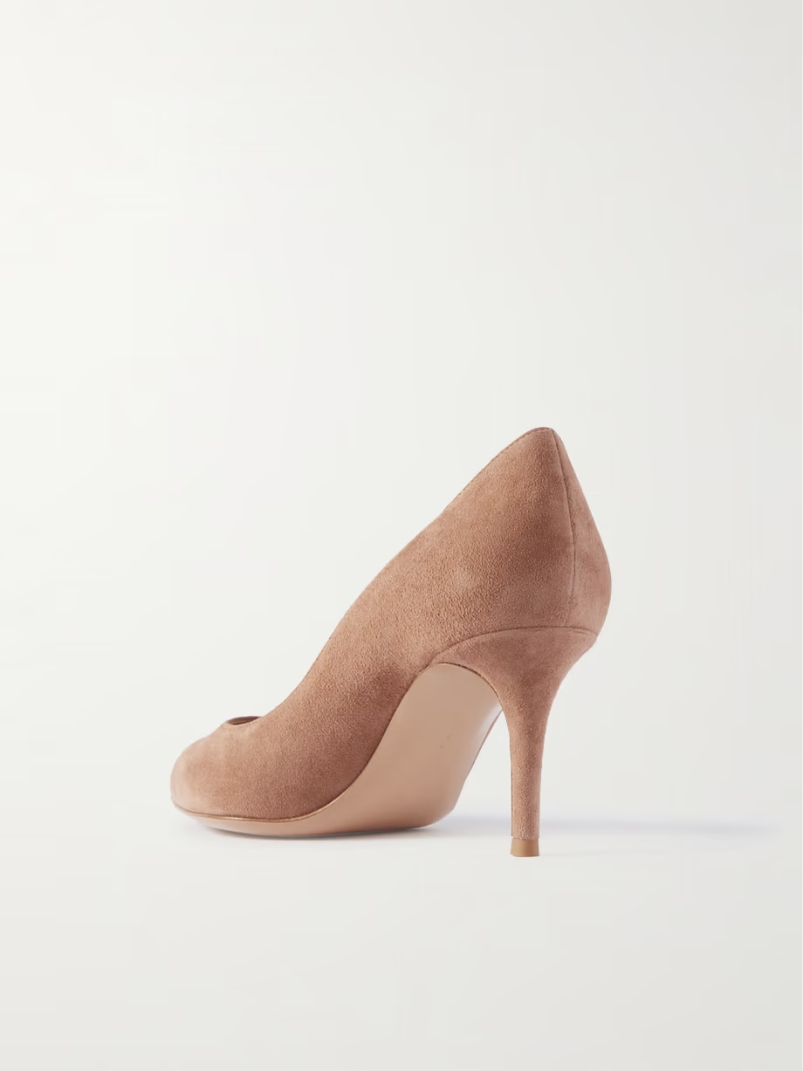 70 suede pumps