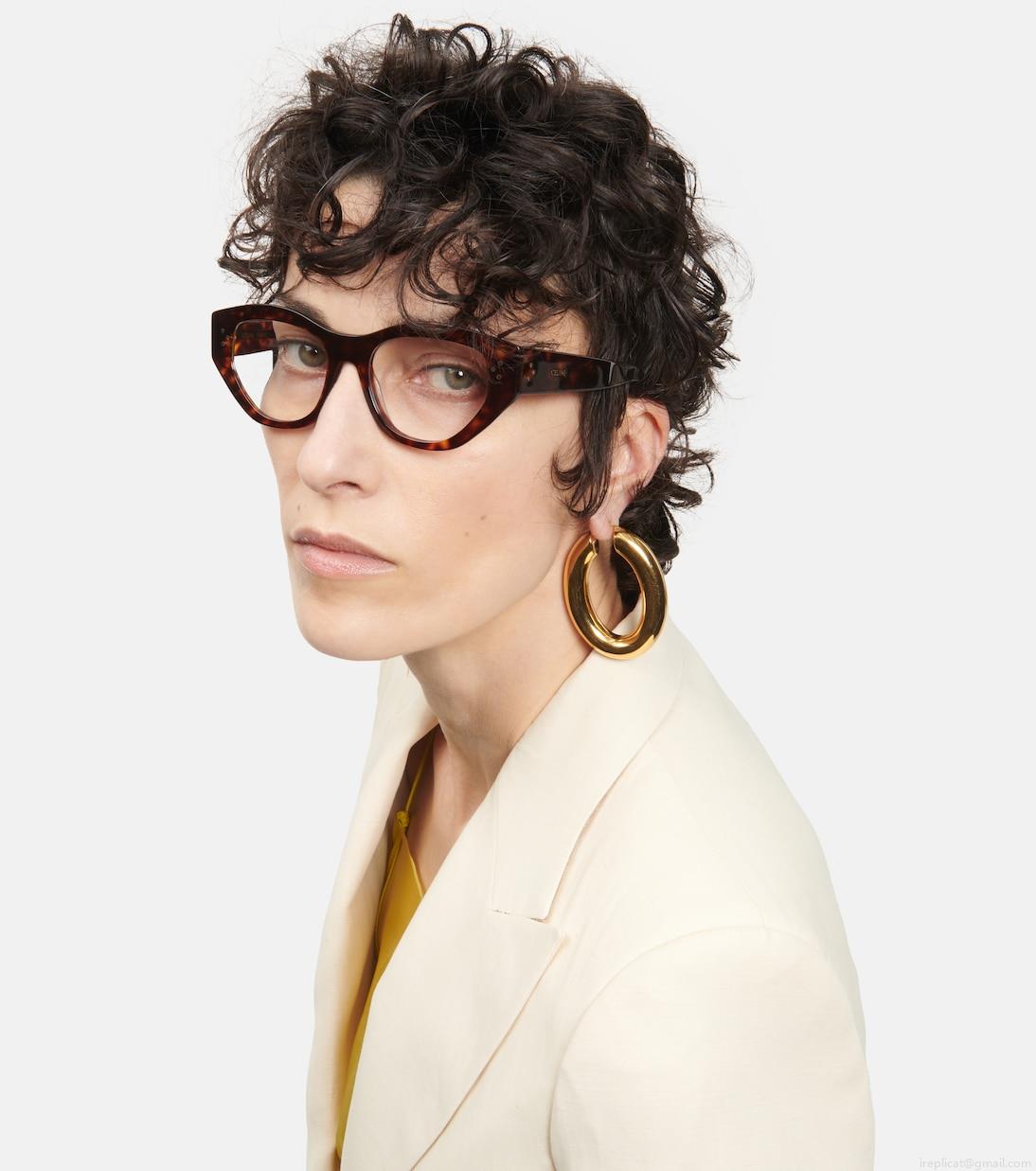 Celine EyewearTortoiseshell cat-eye glasses