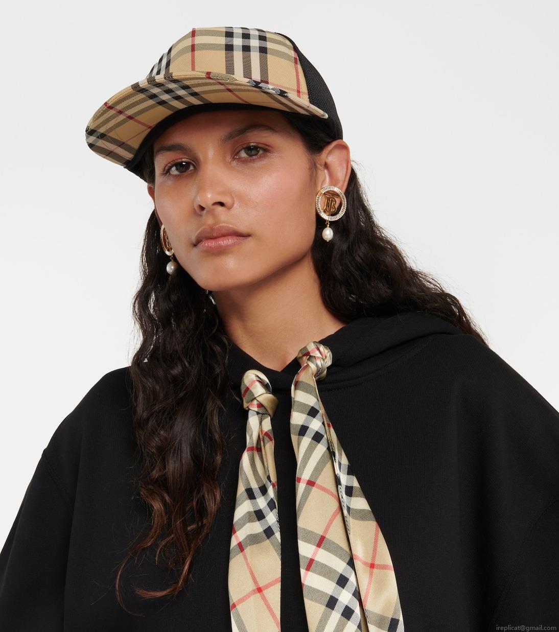 BurberryVintage Check and mesh baseball cap