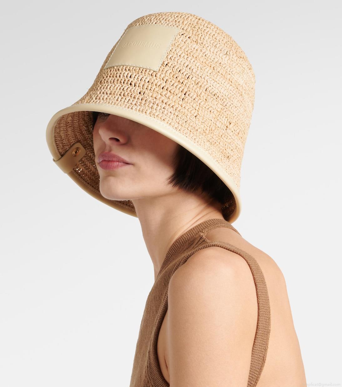 JacquemusLe Bob Soli logo raffia bucket hat